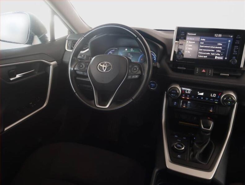Toyota RAV 4 - hlavní fotka