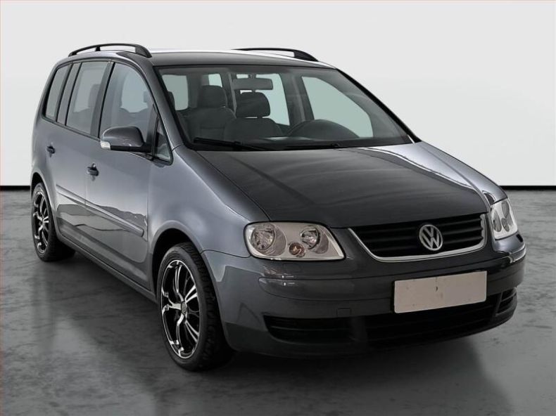 Volkswagen Touran - hlavní foto