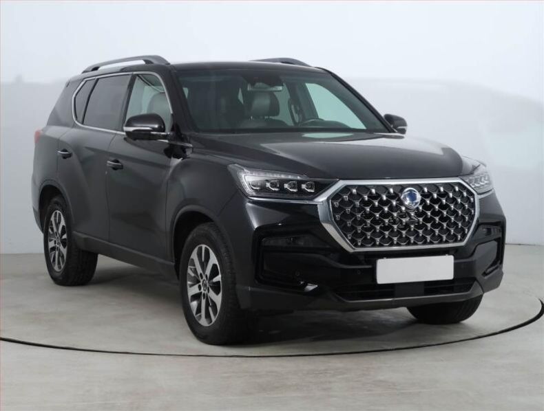SsangYong Rexton - hlavní foto