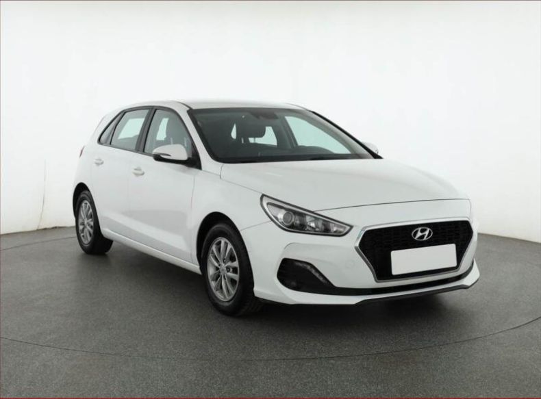 Hyundai i30 - hlavní foto