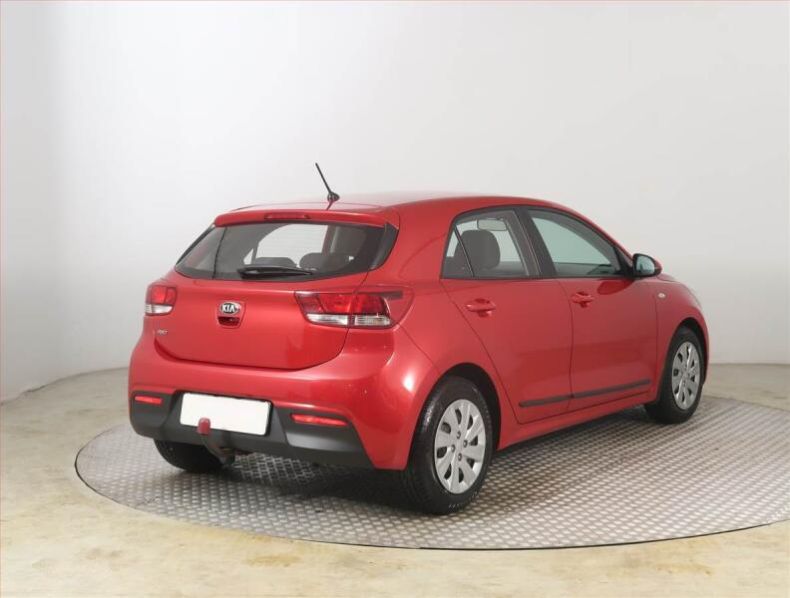 Kia Rio - hlavní fotka