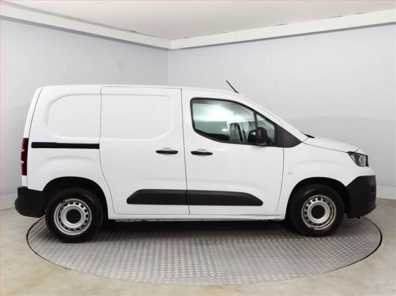 Peugeot Partner - hlavní fotka