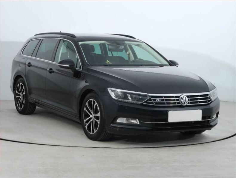 Volkswagen Passat - hlavní fotka inzerátu