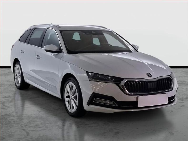 Škoda Octavia - hlavní fotka
