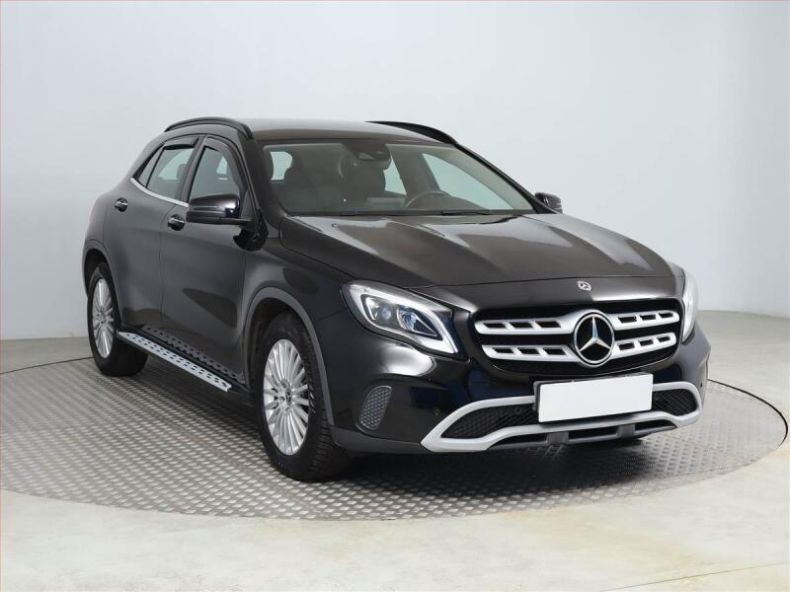 Mercedes Třída GLA - hlavní fotka
