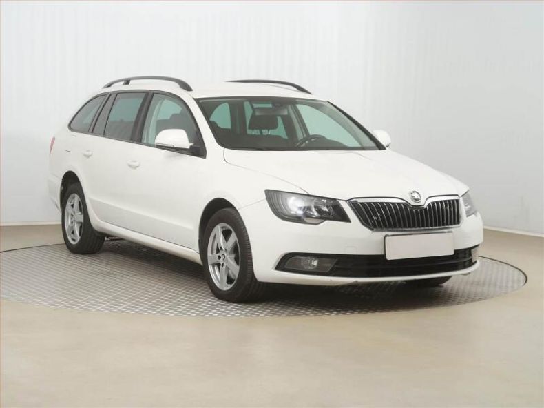 Škoda Superb - hlavní fotka inzerátu