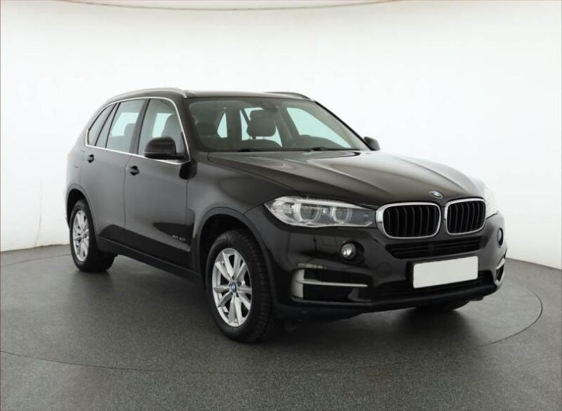 BMW X5 - hlavní fotka inzerátu