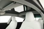 Tesla Model 3 - fotka číslo 8