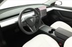 Tesla Model 3 - fotka číslo 18