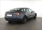 Tesla Model 3 - fotka číslo 4