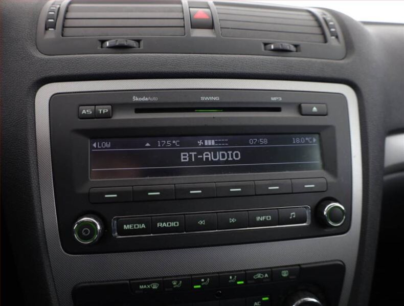 Škoda Octavia - hlavní fotka