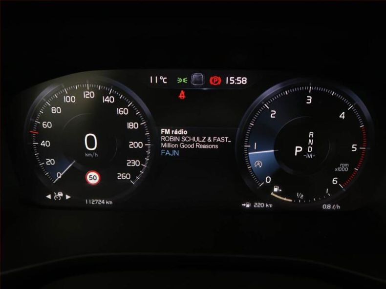 Volvo XC40 - hlavní fotka