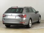 Škoda Superb - fotka číslo 4