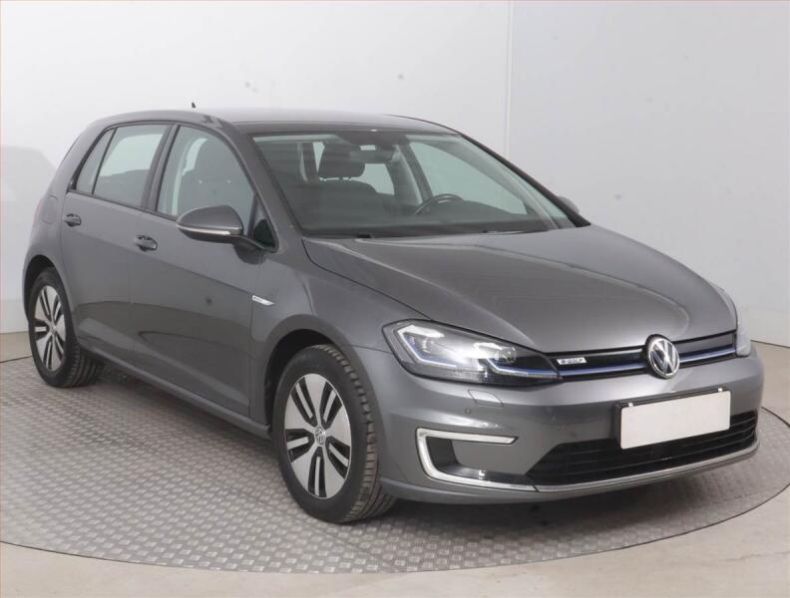 Volkswagen Golf - hlavní fotka inzerátu