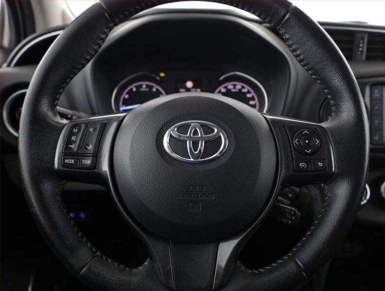 Toyota Yaris - hlavní fotka