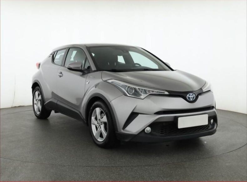 Toyota C-HR - hlavní foto