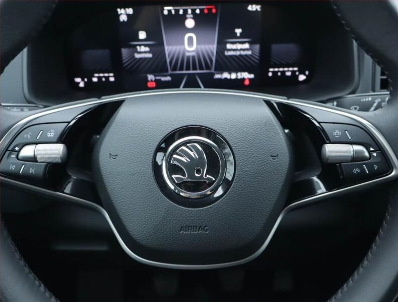 Škoda Karoq - hlavní fotka