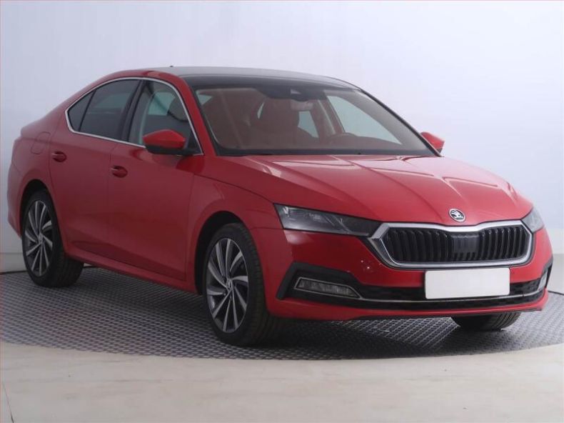 Škoda Octavia - hlavní fotka