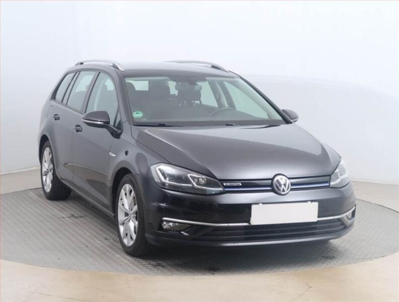 Volkswagen Golf - hlavní fotka inzerátu