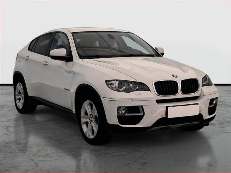 BMW X6 - hlavní foto