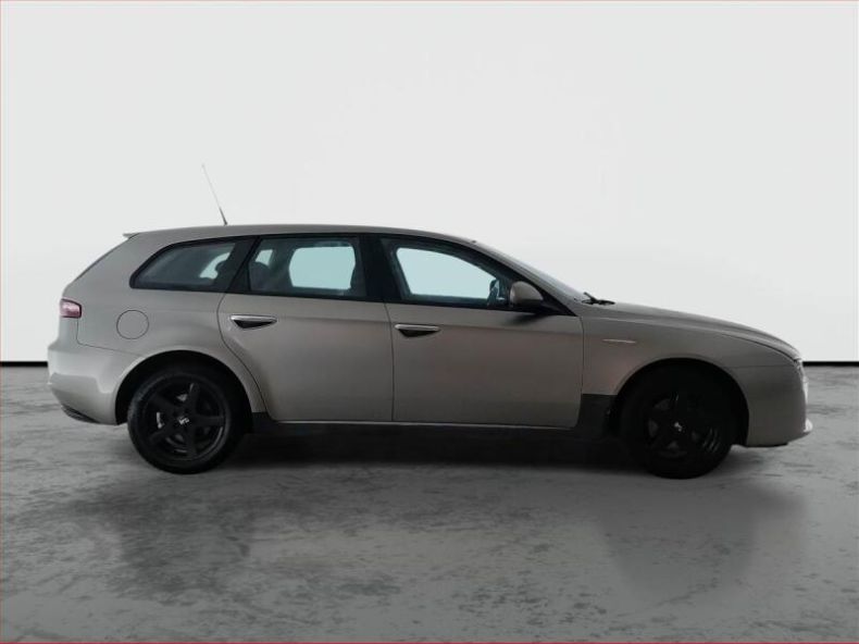 Alfa Romeo 159 - hlavní fotka