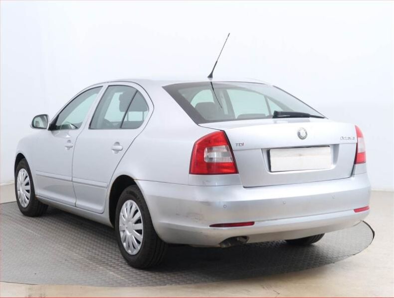 Škoda Octavia - hlavní fotka