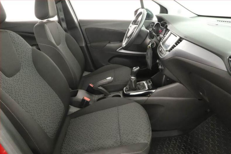 Opel Crossland X - hlavní fotka