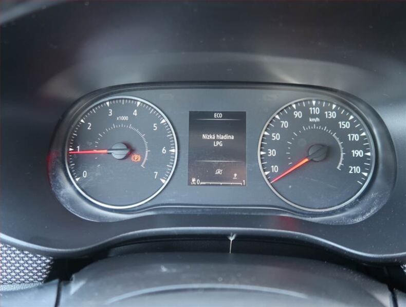 Dacia Sandero - hlavní fotka