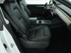 Tesla Model Y - fotka číslo 8