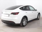 Tesla Model Y - fotka číslo 4