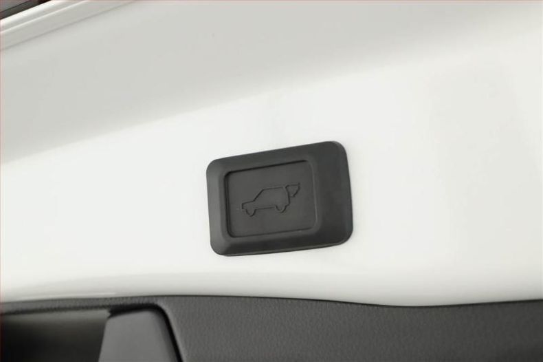 Toyota RAV 4 - hlavní fotka