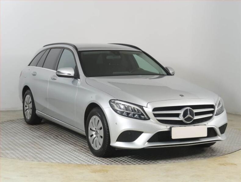 Mercedes Třída C - hlavní foto