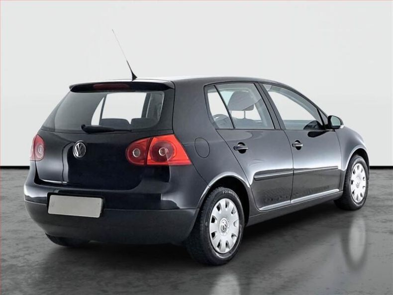 Volkswagen Golf - hlavní fotka