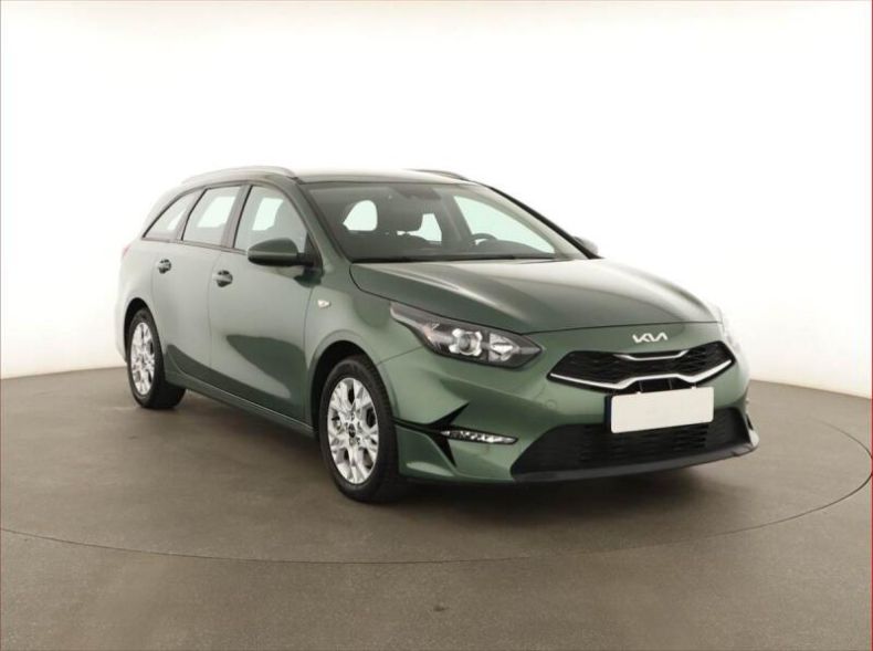 Kia Cee'd - hlavní fotka