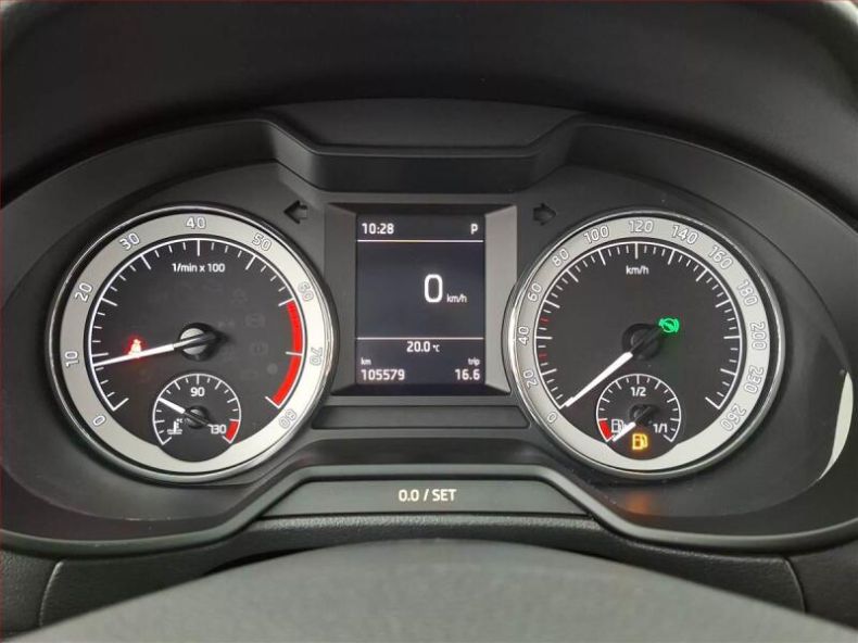 Škoda Octavia - hlavní fotka
