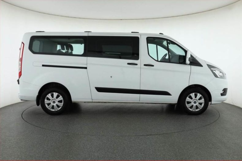 Ford Transit - hlavní fotka