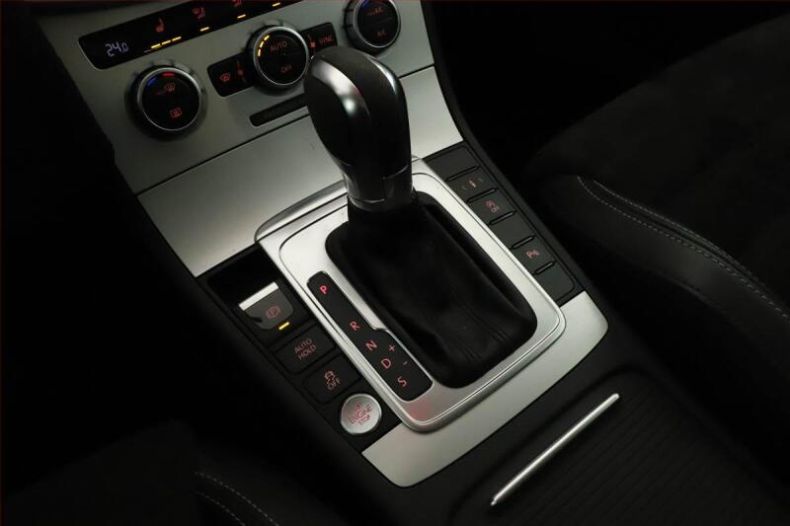 Hyundai i30 - hlavní fotka inzerátu