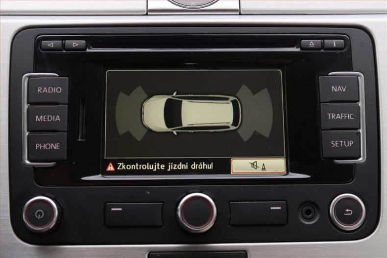 Volkswagen Passat - hlavní fotka