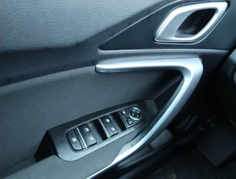 Kia Cee'd - hlavní fotka