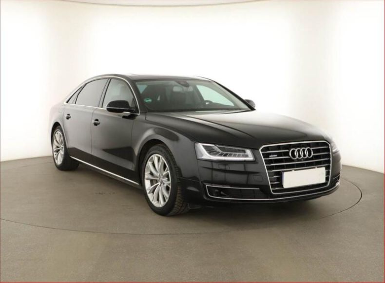 Audi A8 - hlavní foto
