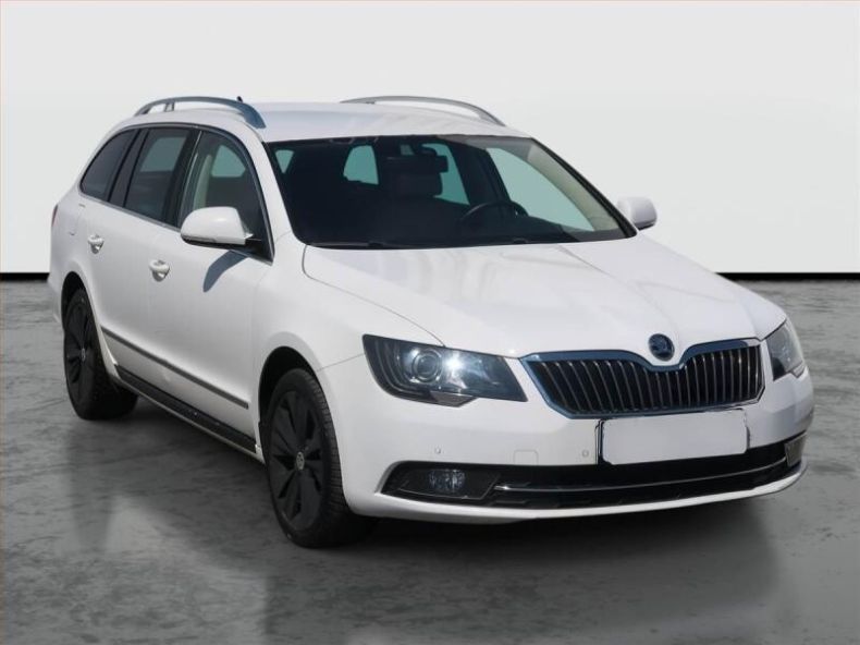 Škoda Superb - hlavní fotka inzerátu