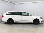 Škoda Superb - fotka číslo 5