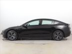 Tesla Model 3 - fotka číslo 2