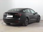 Tesla Model 3 - fotka číslo 4