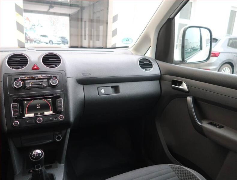 Volkswagen Caddy - hlavní fotka