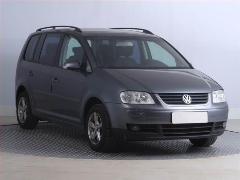 Volkswagen Touran - hlavní foto