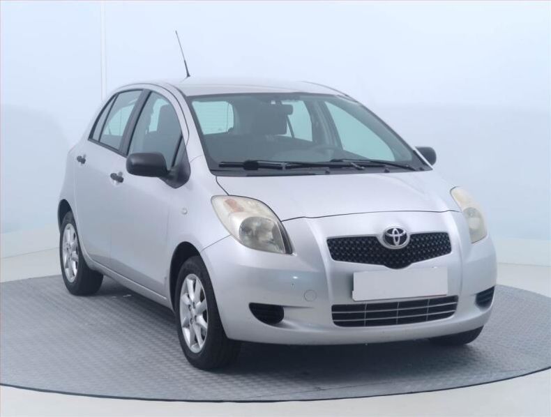 Toyota Yaris - hlavní fotka inzerátu