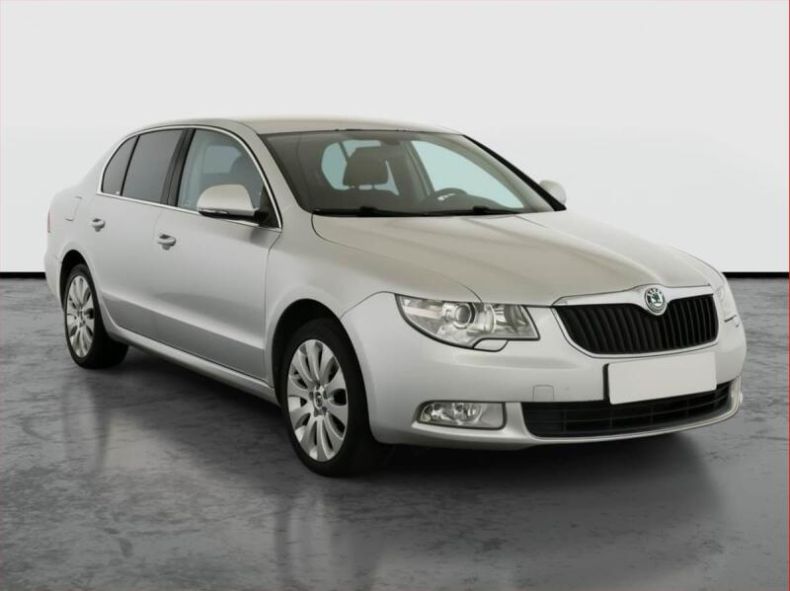 Škoda Superb - hlavní fotka inzerátu