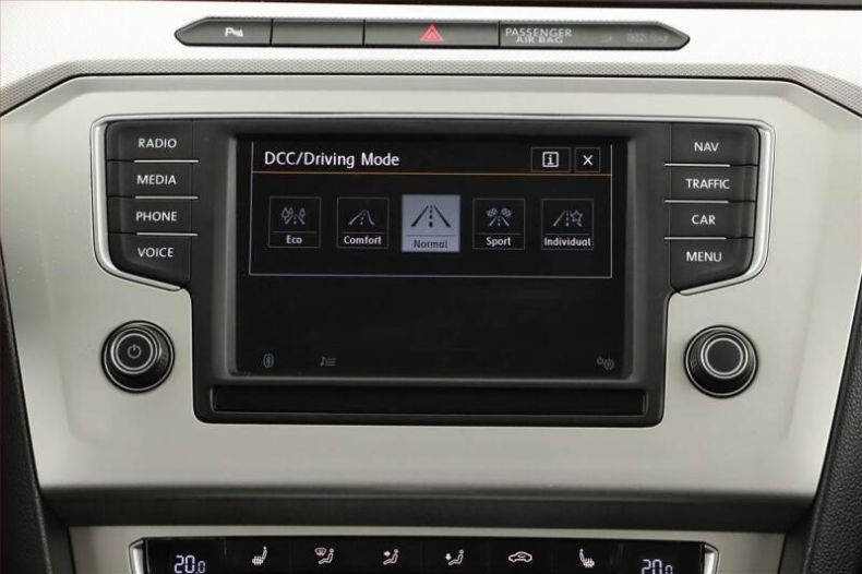 Volkswagen Passat - hlavní fotka