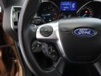 Ford Kuga - fotka číslo 15